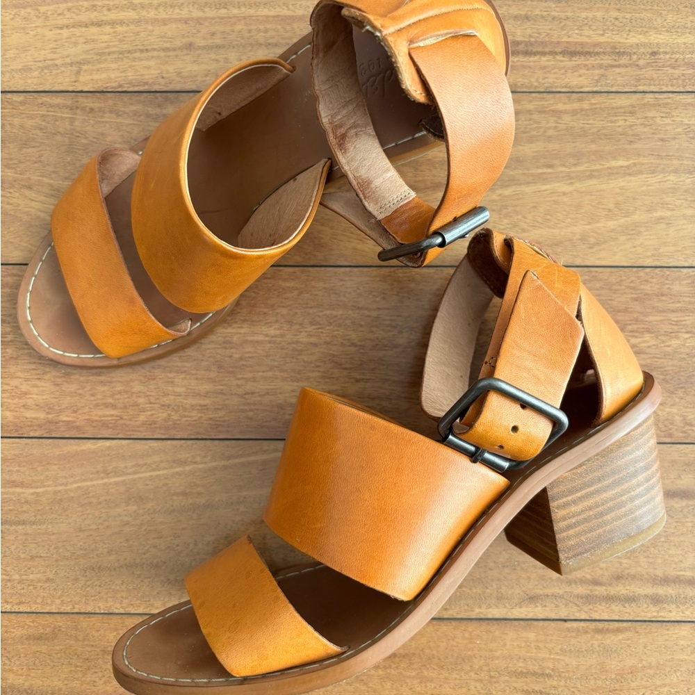 Madewell Brown/Tan Sandals Leather Warren Sandal - Picture 4 of 10